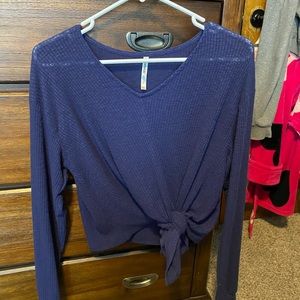 Dark blue cropped long sleeve!!
